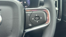 Volvo XC40 2.0 B3P Plus Black Edition 5dr Auto Petrol Estate